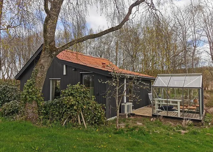 Blikgardens Summerhouse Them